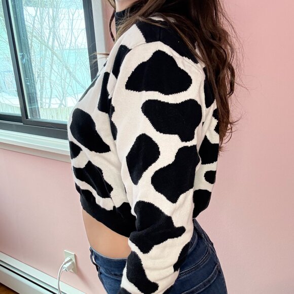 Fashion Brand Company Women's Cow Mock Neck Sweater - Picture 3 of 4